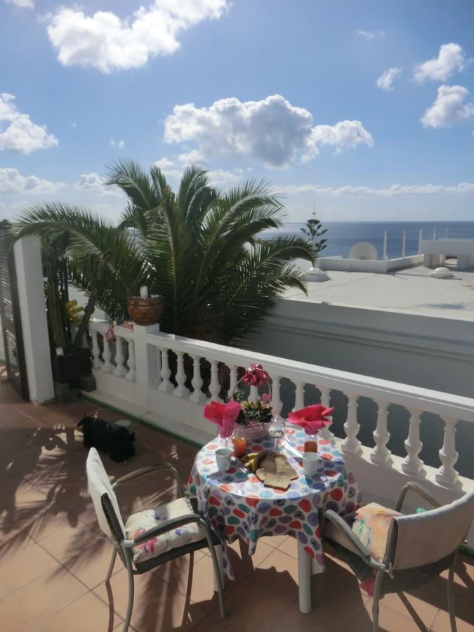Apartments Gina Y Vista Oceano Puerto del Carmen  Exterior photo