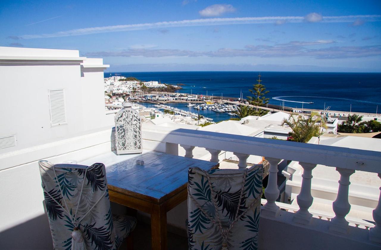 Apartments Gina Y Vista Oceano Puerto del Carmen  Exterior photo